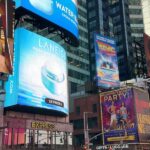 Tichina Arnold Instagram - Doing NYC with @TichinaArnold is so much fun 🗽 Livestream Tichina's and @BethBehrs's live stage show, FAME-ish, this Saturday at 7pm Eastern (4pm Pacific). Click the link in their bio to sign up now! Times Square, New York City