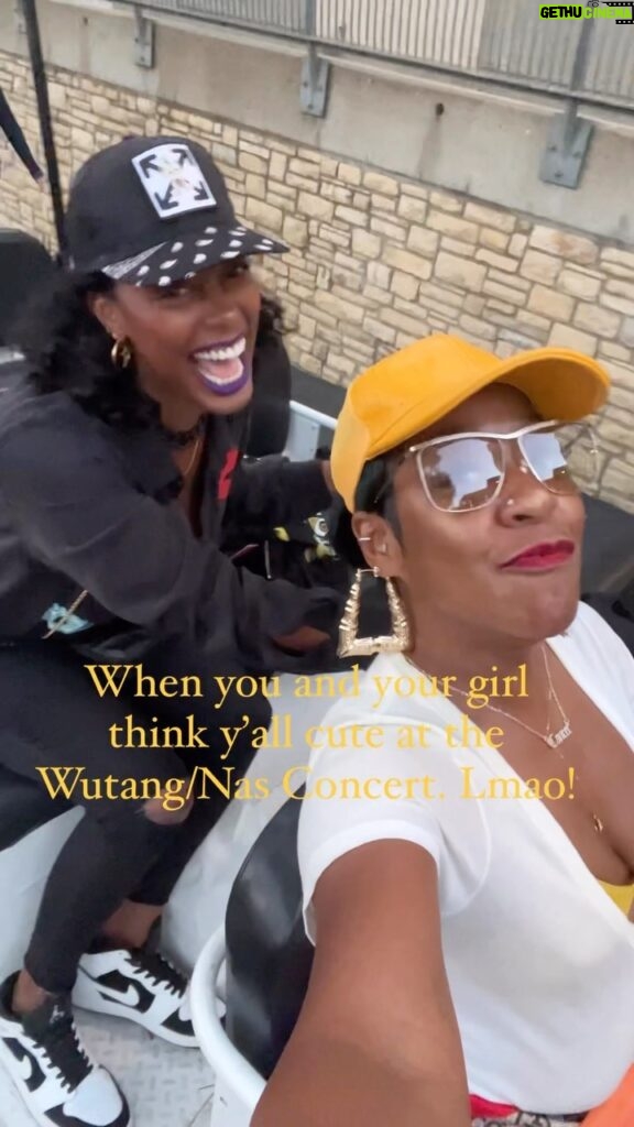 Tichina Arnold Instagram - My very first @wutangclan @nas Concert. Shut up. We had golf cart service. Beep! Beep! Yeah baby! Lmao! Hollywood Bowl