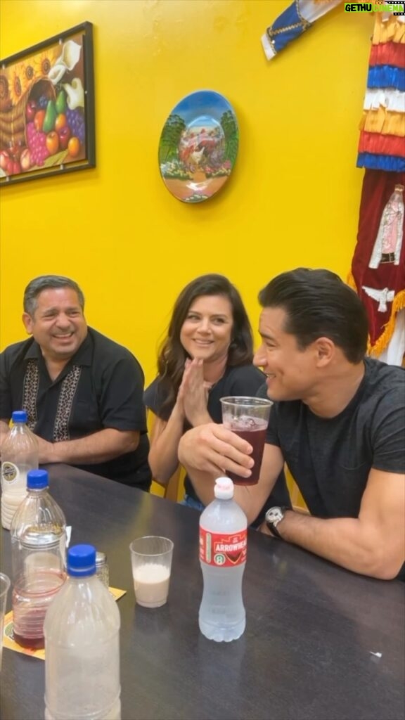 Tiffani Thiessen Instagram - Back with one of my favorite guys @mariolopez. We came, we dined, we conquered! One of my favorite restaurants, @antojitos_los_cuates_ I think Mario was impressed. Thanks @streetgourmetla for always keeping me in the know.