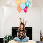 Tiffani Thiessen Instagram - Countdown to 50 is on. 😳 Any advice my friends? Bring it! #golden #birthday