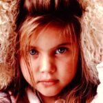 Tiffani Thiessen Instagram - Hurray it’s almost the weekend! #tbt #cheer #ontheinside