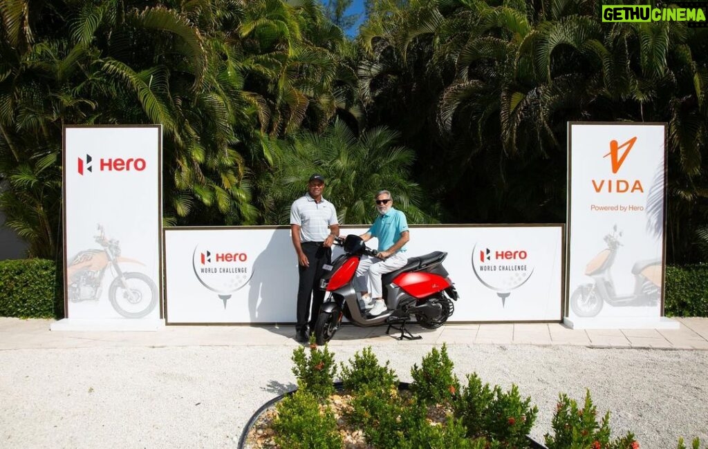 Tiger Woods Instagram - Grateful to reunite with my friend Dr. Munjal at the #HeroWorldChallenge in Albany. Our partnership with @heromotocorp has been truly special, and we're thankful for your unwavering support with the increased purse size, making this event even more thrilling.