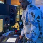 Timbaland Instagram - Desire out now 🚀🚀🚀 it’s a movie 🤯🤯🤯 @vjutsen