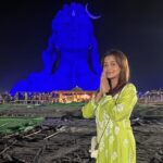 Tina Datta Instagram – On the sacred occasion of Mahashivratri, immerse yourself in the Divine energy that flows from the cosmic dance of Lord Shiva .. May the auspicious vibes of this occasion bring serenity, prosperity, and spiritual awakening in our lives.. Har Har Mahadev .
.
.
#shiva #ShivaGirlForever #LoveForShiva Adiyogi Coimbatore