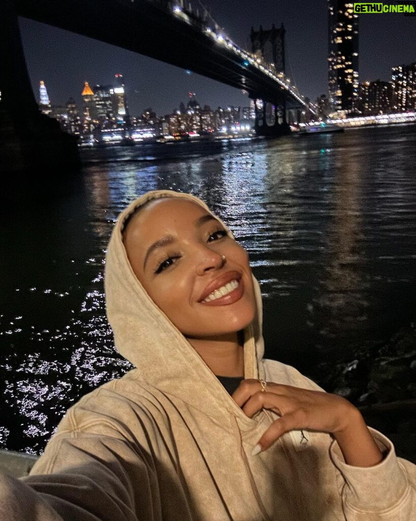 Tinashe Instagram - back in the bitty Brooklyn, New York