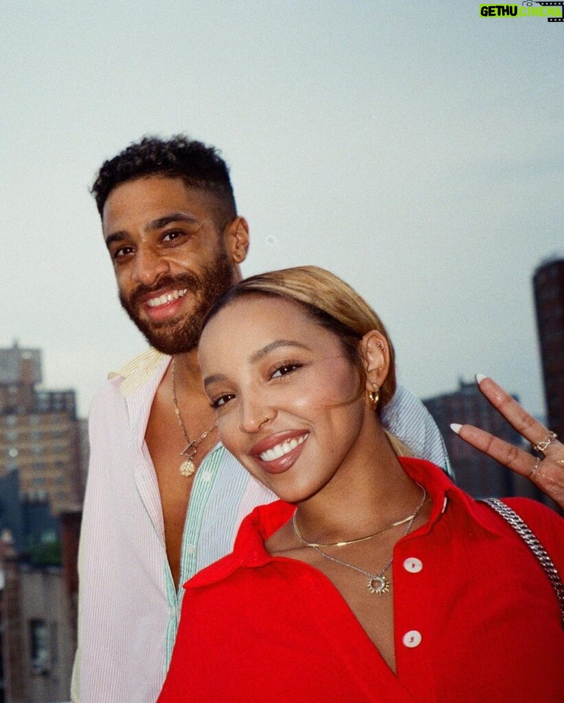 Tinashe Instagram - back in the bitty Brooklyn, New York