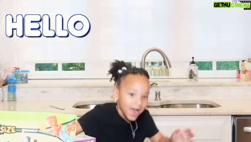Tiny Harris Instagram - If u guys are not tune in to @_thecookingcousins YouTube channel u should check out their special connection @heiressdharris & big cuz @kamayadaplug cuteness overload!!