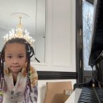Tiny Harris Instagram - My baby @heiressdharris said she was gonna make me a video playing the piano! She did aight! @genesiscya be working with my baby! I’m not sure what she’s playing tho. Talmbout she made it up!!😏Any who I love her effort! I’m grooming a beast in the making here!🤪 #HeiressDoesItAll just call her Baby Heiress Keys 😂