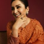 Tisca Chopra Instagram - First saree of 2024 needed a post .. @toraniofficial @anmoljewellers @gianvitorossi 📸 @yash_vb Makeup @makeupbymahi.k Hair @kromakaysalon Style assitant @ziniya_dhrolia #everydayslay Mumbai