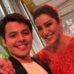 Tisca Chopra Instagram - Swipe to see what happens 15 years down.. Wearing @toraniofficial @anmoljewellers @gianvitorossi Makeup @makeupbymahi.k Hair @kromakaysalon #Jyoti Style Assitant @ziniyasfashion #iranupurreception #everydayslay