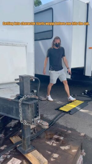 Tisha Campbell Instagram - 😂 Hope this makes someone smile cuz it’s been a longgggg day. 😂 #notanotherchurchmovie #behindthescenes #comedy starring @kevindaniels27 @msvfox @kylapratt @iamjasmineguy to name a few! Written and directed by #johnnymack executive produced by: @iamjamiefoxx