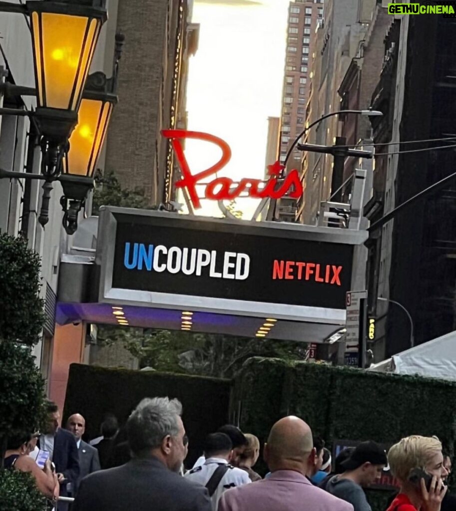 Tisha Campbell Instagram - About last night!!!! @netflix screened @uncouplednetflix Starring @nph myself @emersonbrooks @brooksashmanskas @mgh_8 #tukwatkins created by #sexinthecity creator Darren Star and producer of #modernfamily Jeffrey Richman what a stellar cast man