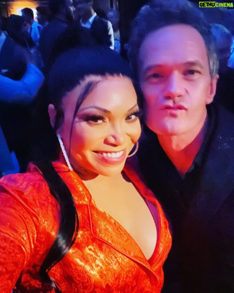 Tisha Campbell Instagram - It’s happening! The amazing #COMEDY series I’m in called @uncouplednetflix is dropping THIS FRIDAY the 29th starring @nph who’s character Michael is in a long term 17 year relationship w his boyfriend and his boyfriend leaves him suddenly and he has to start over being of a certain age in #newyorkcity