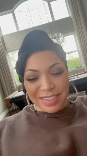 Tisha Campbell Instagram - My kids are so far removed!!!!! 😂😂😂 Big S/O to @theajzone  @kidfromkidnplay @the_playgroundz @martinlawrence @fullforceworld the creators of #houseparty and its director @reggiehudlin and co creator @warringtonhudlin special I LOVE  YOUS to my kids…for just seeing me as MOMMY and turning their heads on the kissing parts 😂😂😂❤️❤️❤️