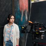 Tissa Biani Azzahra Instagram – hei hei ini film komedi hei serius banget ekspresinya hei

tapi serius nanya ini kenapa jumlah penontonnya bisa sebanyak ini heiiiiiii. se serius itu kah film ini heiiiiii
masa tiba tiba empat hari udah 1.012.990 penonton hei!! 
seneng banget heiii @pilem.agak.laen 🥺😭🚨