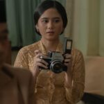 Tissa Biani Azzahra Instagram - “Rukayah”. Alhamdulillah, Masya Allah Tabarakallah. so happy to hear that Gadis Kretek is number 1 TV Shows at @netflixid Thank U Allah 🤍🤲🏼😍