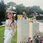 Tissa Biani Azzahra Instagram - a little picnic to discover English Pear & Sweet Pea, something new from @jomalonelondon 🍐 #JoMaloneLondonID #EnglishPear Fairmont Hotel Jakarta