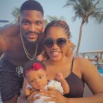 Tobi Bakre Instagram - Who change my restrain button to mumu button o 😭 These two ehn! When you see me. Just say OTL! As per ‘O ti lor’ far far