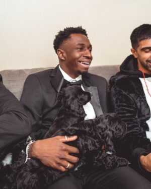 Tobi Brown Instagram - Man’s best friend😭🥰