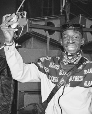 Tobi Brown Instagram - Leeds Fest 2021 ❤️
📸: @johnoncam