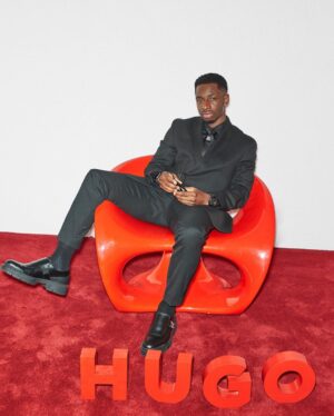 Tobi Brown Instagram - Humbled. Honoured. Grateful. 

Thank you @hugo_official for having me at the BRITs and allowing me to meet a lovely group of people 🫶🏿