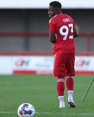 Tobi Brown Instagram - Blessed to get an opportunity like this and even more blessed to share it with my brothers. Today is a day I will never forget. Thank you to all the players and staff at Crawley Town for being so warm and welcoming and allowing us to learn from you today.
Thank you @officialcrawleytownfc for having us. Wishing you guys all the best in the FA Cup on Saturday 🙏🏿❤️