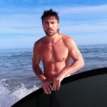 Todd Smith Instagram - I fall in love like Leo on a sinking ship. Crank that soulja boy at a stranger’s quinceañera. Run 5ks in Crocs for twenty-dollar bets. Never hit the brakes on the bumper cars. Bunny ears in every photo. Because Simon Says jump and Simon Says run and Simon Says love and Simon Said son, live life to its fullest. So I can attribute all this to my father… who never said stop.