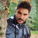 Tolgahan Sayışman Instagram - Nasıl gidiyor gençler ? 🍂