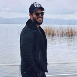 Tolgahan Sayışman Instagram - 