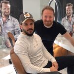 Tolgahan Sayışman Instagram - Yeni mekanın hayırlı olsun kardeşim @ademterzibarbersclub Adem Terzi Barber's Club