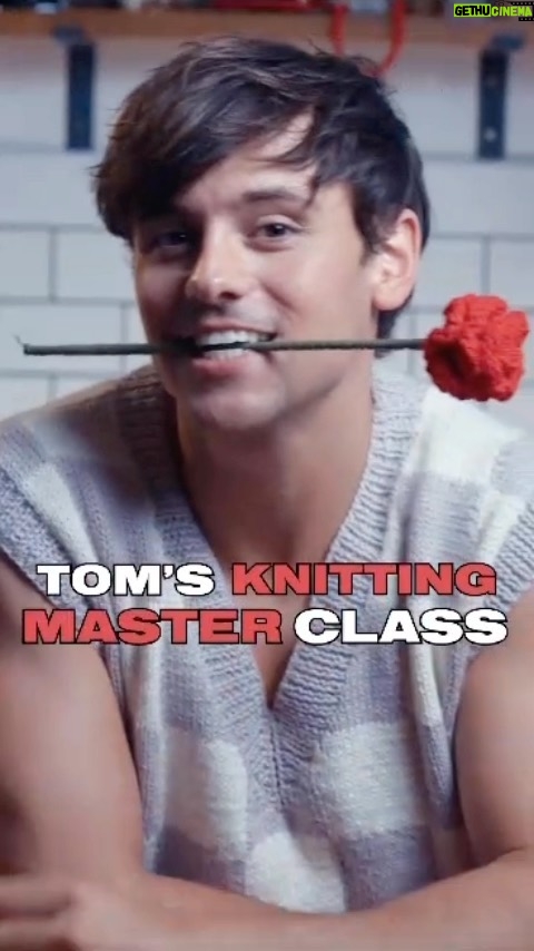 Tom Daley Instagram - First episode of my new knitting masterclasses on Made With Love’s Facebook Page 🧶🏳️‍🌈 Link in bio or on stories now 😊