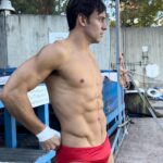 Tom Daley Instagram - Dive in… 💦