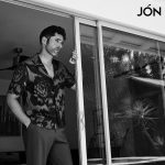 Tom Ellis Instagram - Loving these photos for @jonmagazine taken by @leighkeily Styling by the incomparable @warrenalfiebaker and grooming from the lovely @lilly_keys #hollywood #vintagestyle