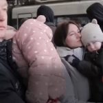 Tom Ellis Instagram - Repost from UNICEF Cold, shocked and scared. @unicef is on the ground supporting families fleeing conflict in Ukraine with safe water, emergency supplies and psychological support. Head to the link in my bio to donate 🙏🏻🇺🇦