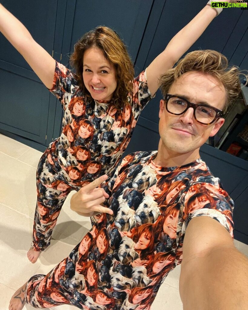 Tom Fletcher Instagram - Thanks for the PJs @lorraine. We’re ready for @bbcstrictly night 🕺💃