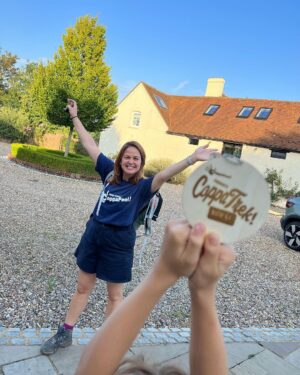Tom Fletcher Instagram - And she’s off! Massive love to all the amazing people about to set off with @mrsgifletcher on another incredible trek for @coppafeelpeople!!! 💕