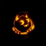 Tom Fletcher Instagram - There’s a Monster In Your PUMPKIN! @puffinbooksuk @meiworldwide #monsterinyourshow #whosinyourbook #halloween #pumpkin