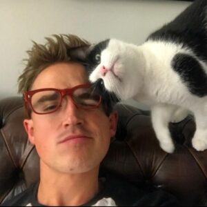 Tom Fletcher Instagram - Today we had to say goodbye to a beautiful member of our family, our cat Leia…or to use her full title - Princess Leia. I feel so lucky that we got to be the humans that shared almost 17 years of our lives with her. Not only was she an awesome companion for us, helping to teach our kids about how to be compassionate and caring with animals, she also gave blood a number of times to save other cats lives. What a hero! Thanks for all the cuddles Leia, I’ll miss you on the pillow. X