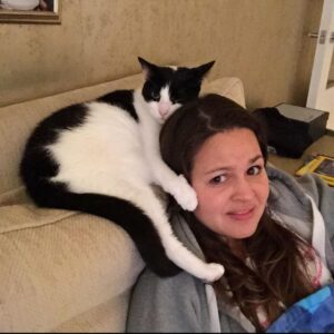 Tom Fletcher Instagram - Today we had to say goodbye to a beautiful member of our family, our cat Leia…or to use her full title - Princess Leia. I feel so lucky that we got to be the humans that shared almost 17 years of our lives with her. Not only was she an awesome companion for us, helping to teach our kids about how to be compassionate and caring with animals, she also gave blood a number of times to save other cats lives. What a hero! Thanks for all the cuddles Leia, I’ll miss you on the pillow. X