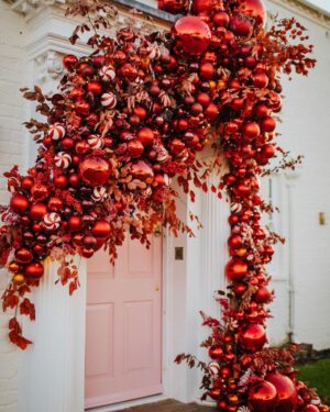 Tom Fletcher Instagram - Those wonderful elves at @earlyhoursltd have done it again and this year, their Christmas creation on our doorway is part of their Doorways of Hope initiative, spreading festive joy while supporting the awesome work of Save the Children. They have transformed our doorway and donated 100% of the proceeds to Save the Children, a cause that holds a special place in all our hearts.

Not only that, this little bit of creative Christmas magic is also crafted entirely from reused and upcycled materials. And once Christmas is done 😢 it will be carefully stored away, leaving no trace of waste in landfills. It’s not just RIDICULOUSLY beautiful; it’s entirely sustainable too.🎉

If you’re able and would like to make a donation to Save the Children there is a link in Early Hours bio, every penny helps improve the lives of children worldwide 

Photo by @binkynixon

#SaveTheChildren #FestiveMagicForACause #DoorwaysOfHope #CollaborationForGood #SustainableCelebration