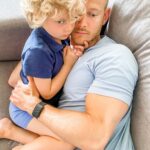 Tom Hopper Instagram - Movie night snuggles 🤗
