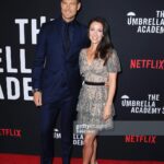 Tom Hopper Instagram - Amazing evening to celebrate the launch of @umbrellaacad season 3. Which drops THIS WEDNESDAY JUNE 22nd!😱 Thank you to @netflix @netflixgeeked and all our amazing @umbrellaacad team. It’s always a treat to get a night away having some fun with Mrs H @laurahopperhops too 😁 Big love and thanks to @millermode @boss @breitling_uk @breitling Los Angeles, California