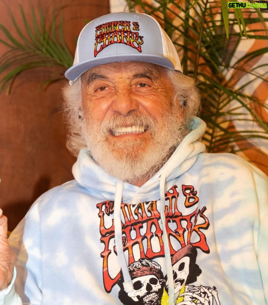 Tommy Chong Instagram - EIGHTY FIVE! 💚💨 This milestone is special man 🎉Feelin’ extra grateful for this life & the memories made today. So thank you to all my Bowlmates, and cheers to many more days like this man ✌️
