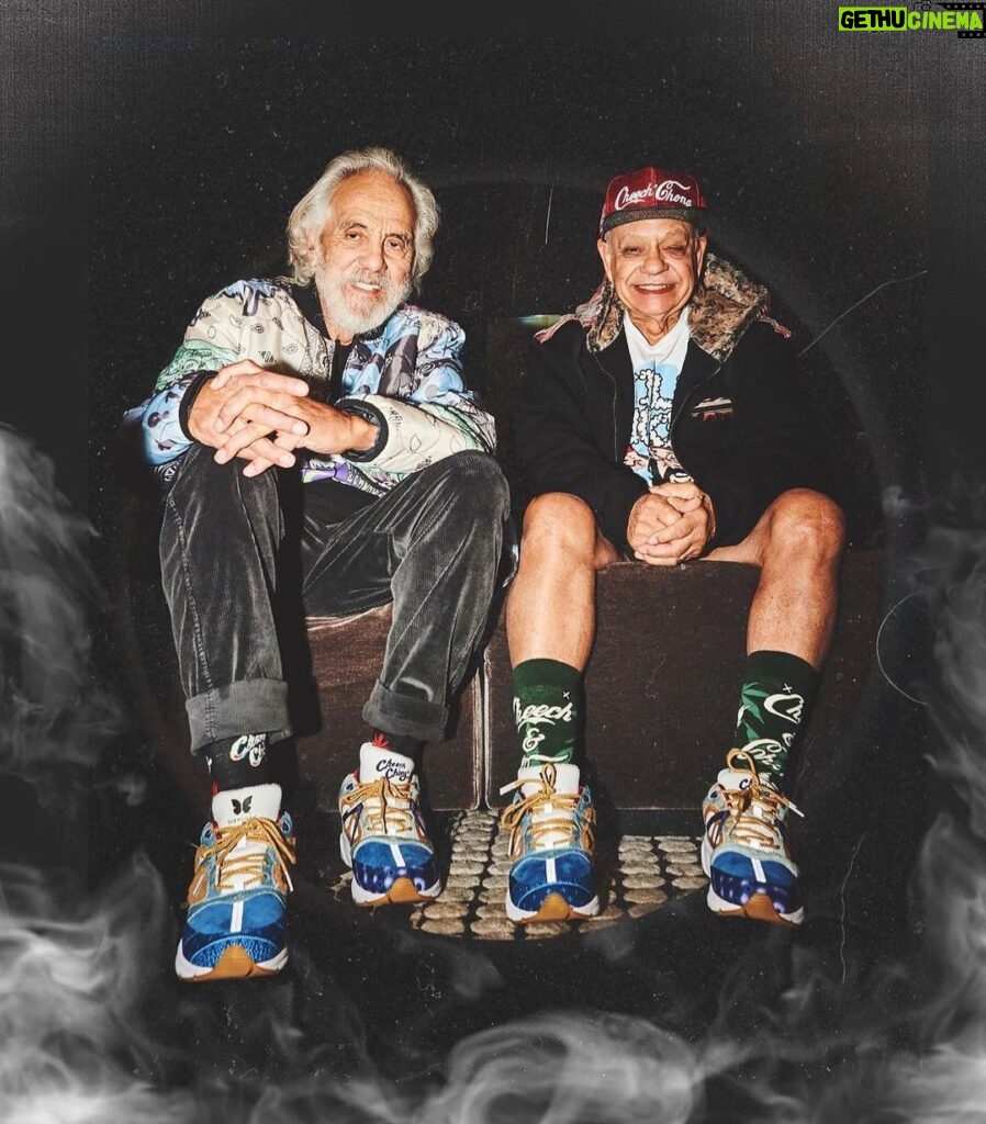 Tommy Chong Instagram - EIGHTY FIVE! 💚💨 This milestone is special man 🎉Feelin’ extra grateful for this life & the memories made today. So thank you to all my Bowlmates, and cheers to many more days like this man ✌️