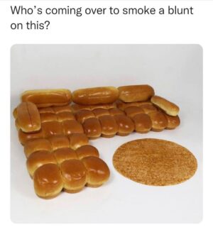 Tommy Chong Instagram - U in? 👇