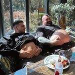 Tommy Fury Instagram - 🫃🏻🫃🏻just two bellys minding their business. Who’s watched mine and @eddiehallwsm latest YouTube’s ?🤣….