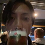 Tomohisa Yamashita Instagram - 街を散歩してきました！ 夜は結構冷えます。皆さんも季節の変わり目体調に気をつけてください！ 仕事頑張った後のビールって美味しすぎる。🍺 I took a nice walk in the city! It gets quite cold at night, I hope you all are taking care of your self. Beer after working hard is just too good.
