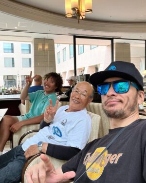 Tomoya Nagase Instagram - #芦ノ湖
#テルさん
#ウッチー
#スマイル
#以上