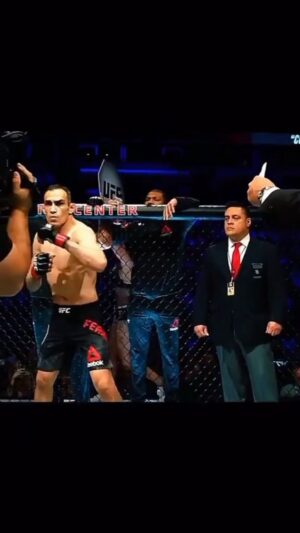 Tony Ferguson Instagram - 🦹‍♂️ -CSO- 🇺🇸🏆🇲🇽 # NoMoreTearsCrew🍃 -Champ 🪽 # UFC296 LasVegas Dec 16, 2023 # BigShoutoutToAllMyFans 🎶