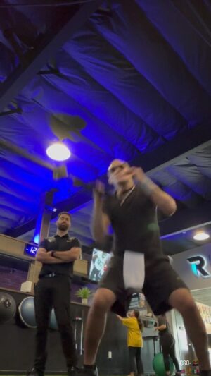 Tony Ferguson Instagram - “Repair🔥🦹‍♂️🔥 Rebuild” At Work W/ My Friend “Prometheus” The⚙️Machine 💪🦹‍♂️ 🤚 Have A Great Weekend Crew🍃- Champ ⚔️🕶️ -CSO- 🇺🇸🏆🇲🇽 # CSO🎓Mentality 🥇 Physical👨‍⚕️Therapy Getting Me Right 📈 Feeling🔥Fuerte Fuckers 💯
